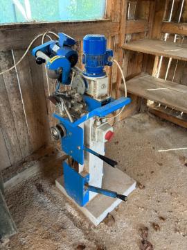 Çift taraflı testere açılı testere Walter  |  Bıçkı makinesi | Ahşap işçiliği makineleri | Drekos Made s.r.o